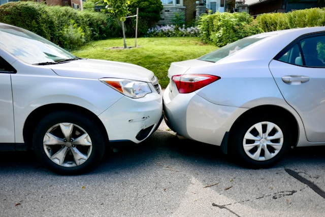 Driver charged after two-vehicle collision in Lakeshore